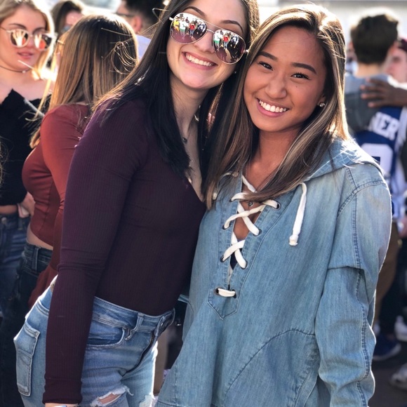 Meet your Posher, Amanda - Picture 4 of 6